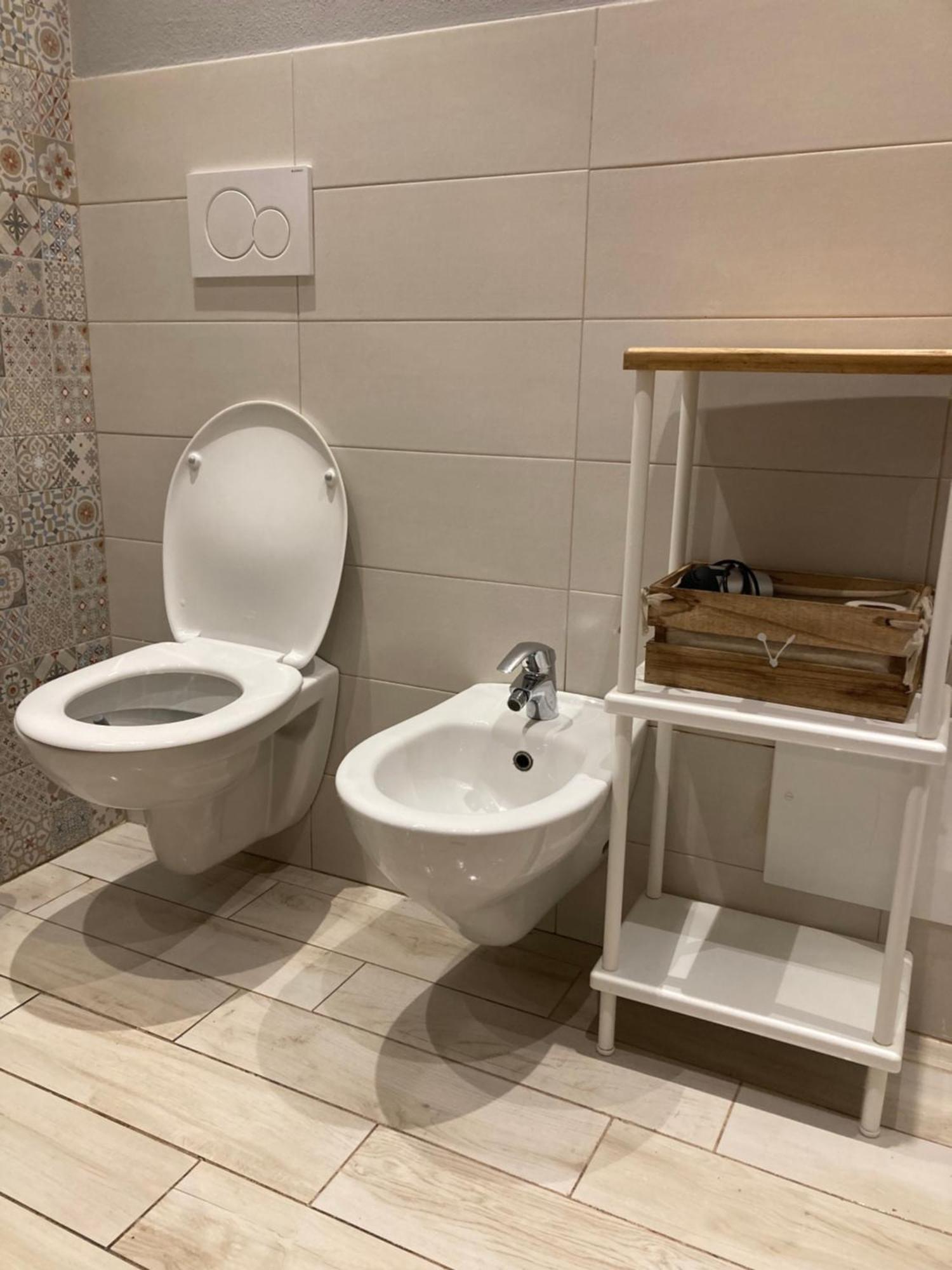 Guest House Berzefi Bergeggi Ngoại thất bức ảnh