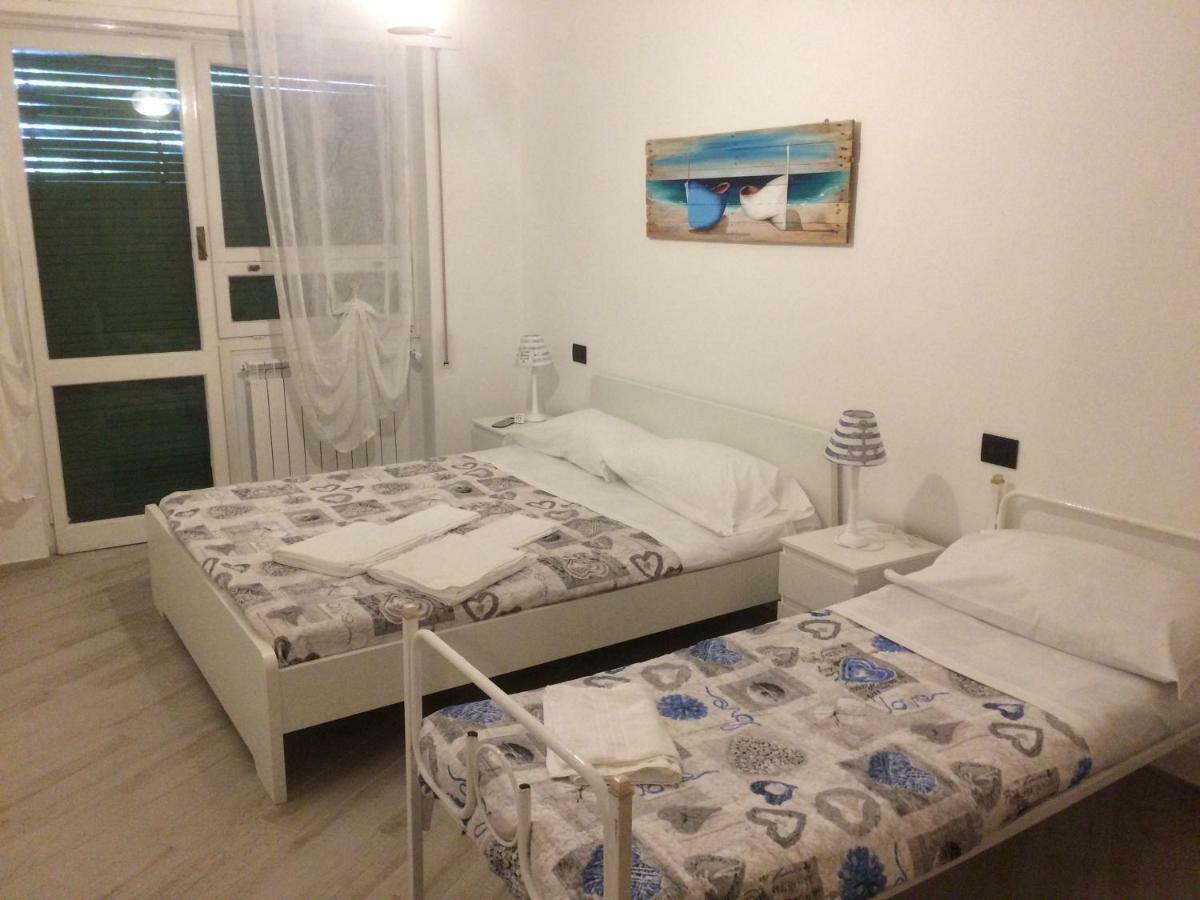 Guest House Berzefi Bergeggi Ngoại thất bức ảnh